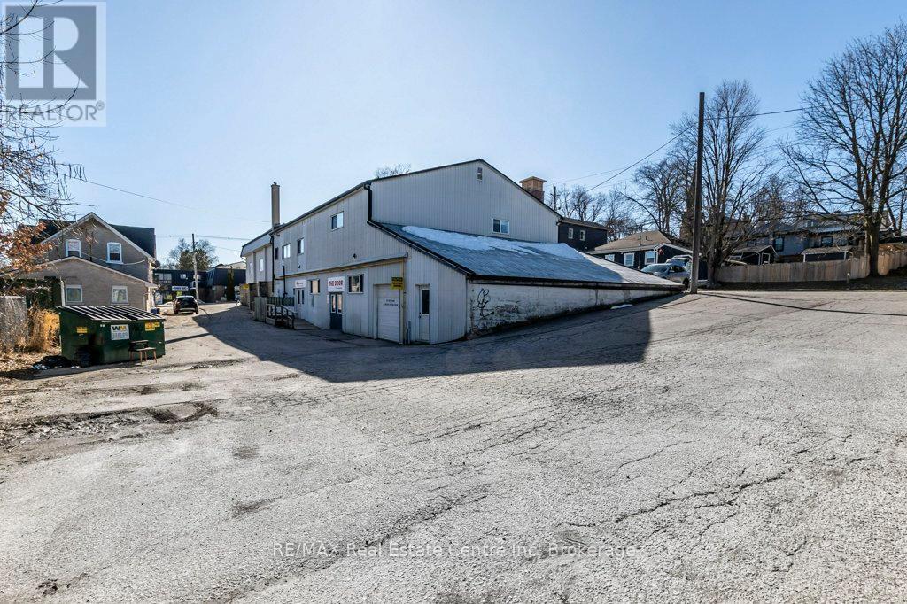 280 St Patrick Street W, Centre Wellington (Fergus), ON