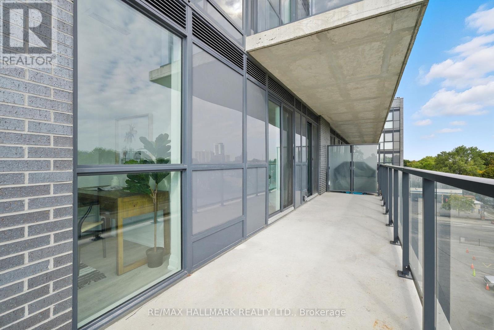 513 - 2369 Danforth Avenue, Toronto, ON - Outdoor With Balcony With Exterior