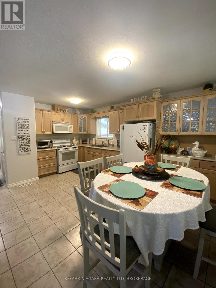 4875 Firelane 18, Port Colborne (Sherkston), ON - Indoor