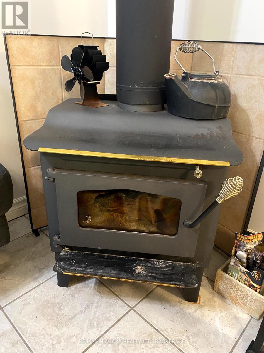 4875 Firelane 18, Port Colborne (Sherkston), ON - Indoor