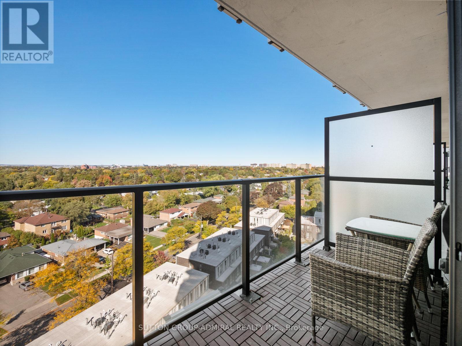 1005 - 128 Fairview Mall Drive, Toronto, ON - Outdoor With View With Exterior