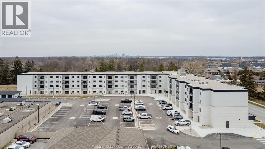 3817 Howard Unit# 408, Windsor, ON - Outdoor With View
