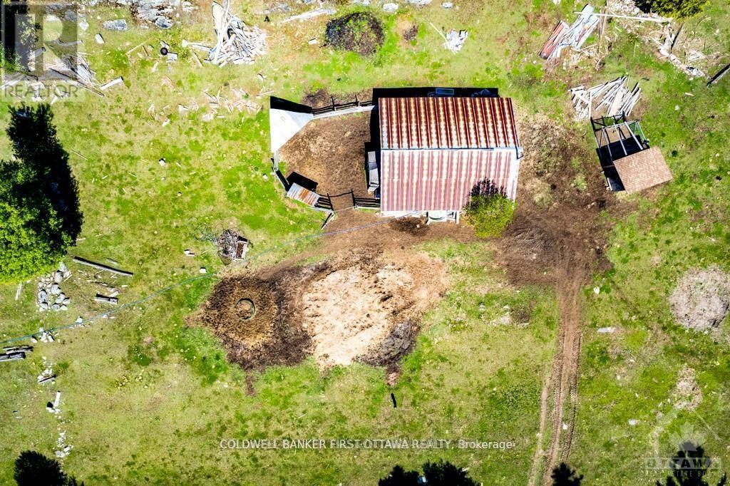 2523 Canonto Road, Frontenac (Frontenac North), ON - Outdoor