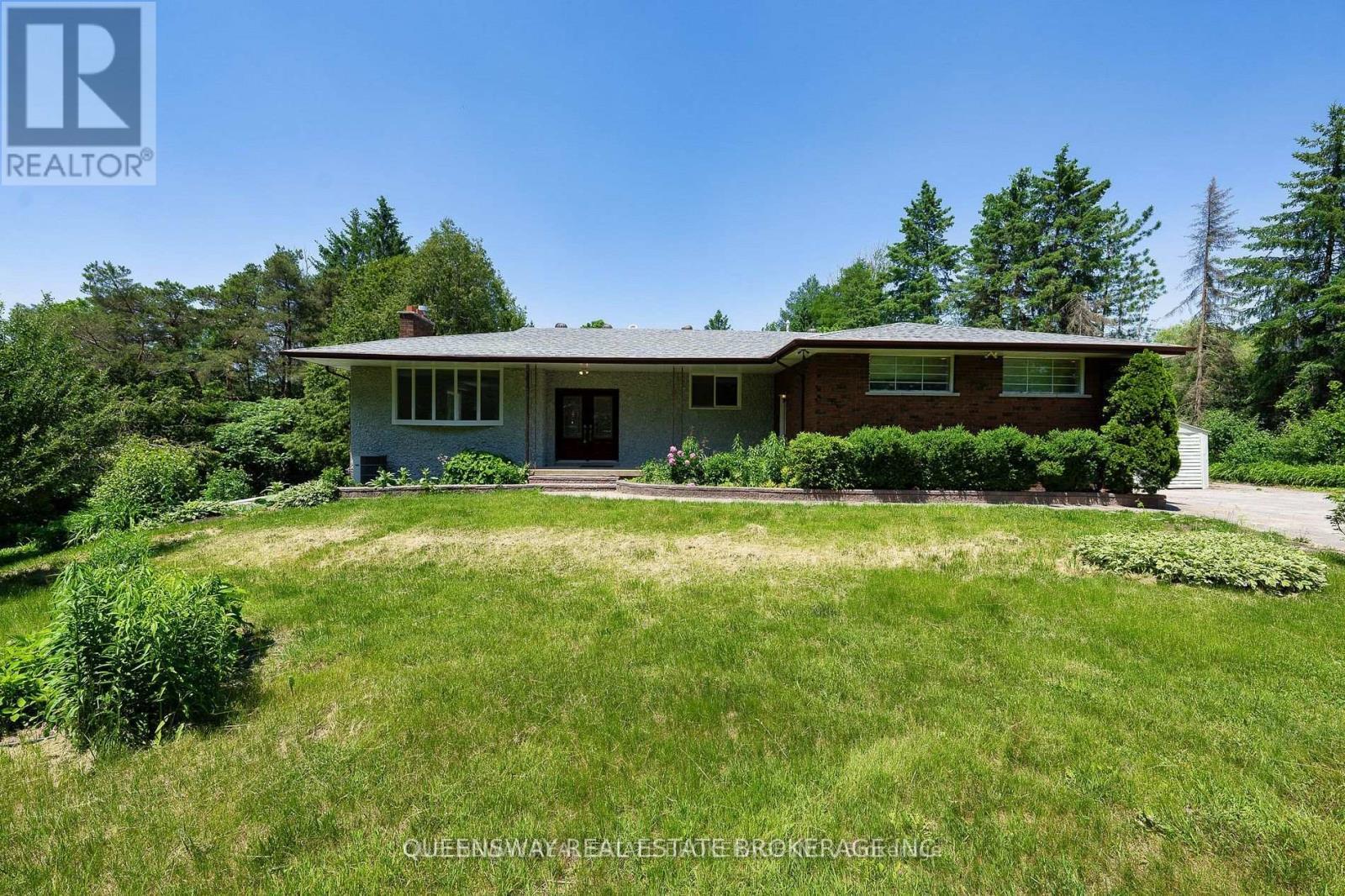 1268 15Th Side Road, King, ON - Outdoor