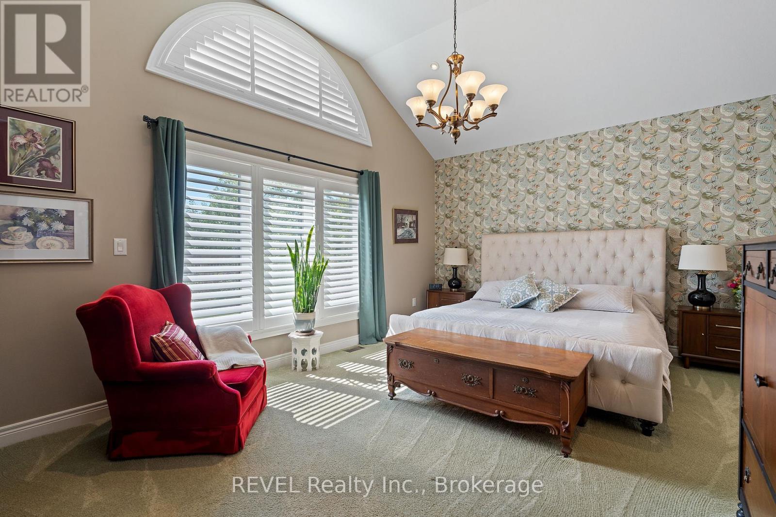 69 Butlers Drive, Fort Erie (Ridgeway), ON - Indoor Photo Showing Bedroom