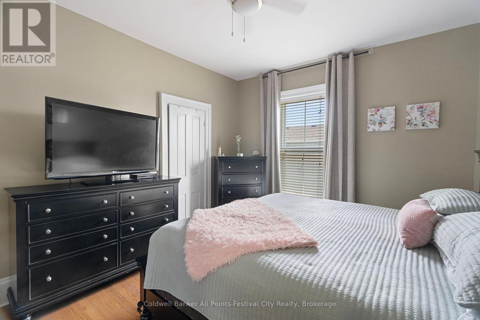31 Victoria Street S, Goderich (Goderich (Town)), ON - Indoor Photo Showing Bedroom
