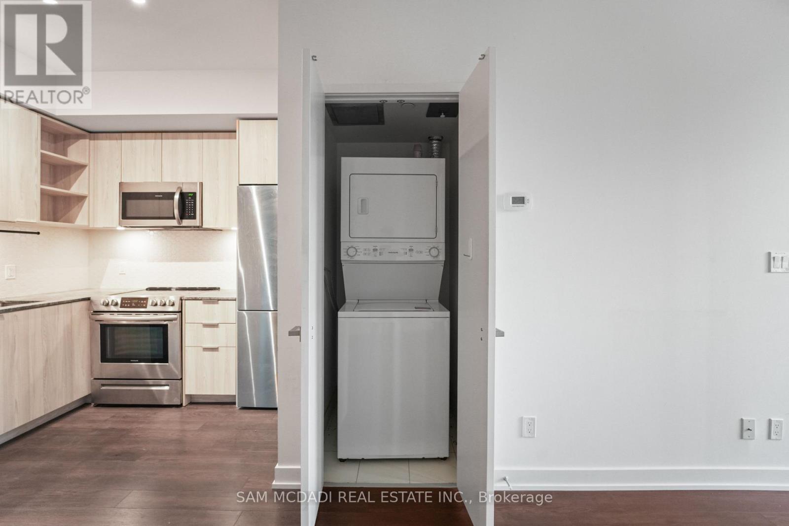 1503 - 30 Ordnance Street, Toronto, ON - Indoor