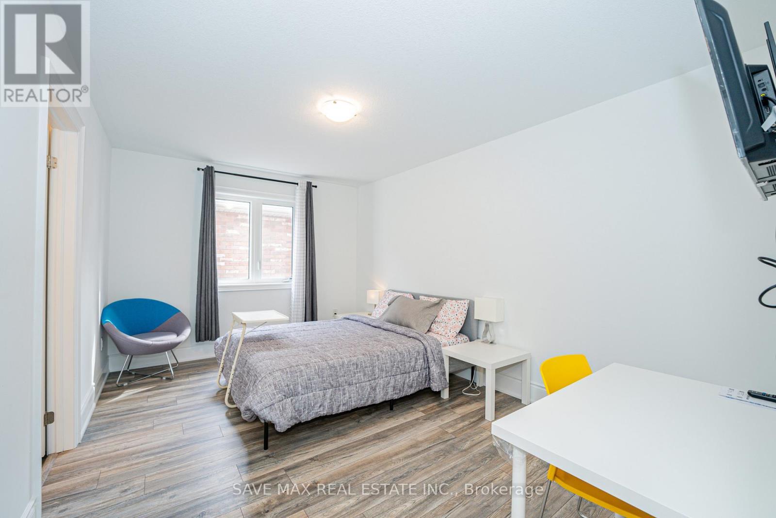 86 Sunset Way, Thorold, ON - Indoor Photo Showing Bedroom