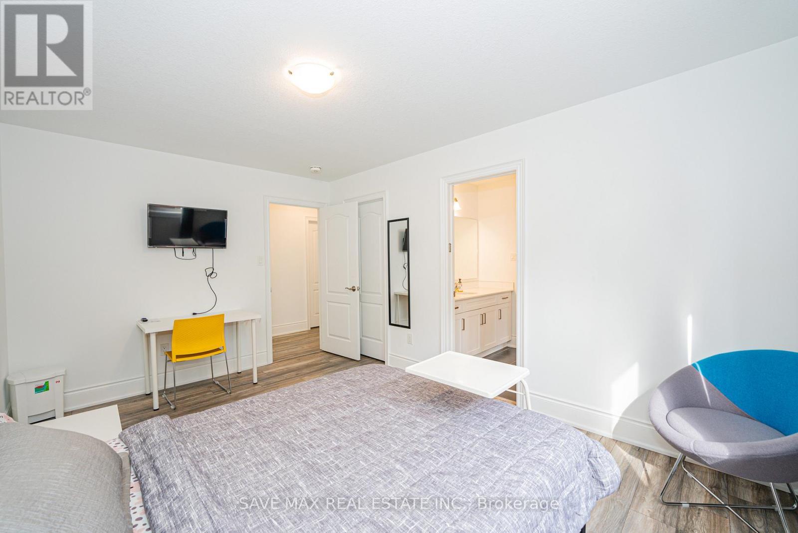 86 Sunset Way, Thorold, ON - Indoor Photo Showing Bedroom