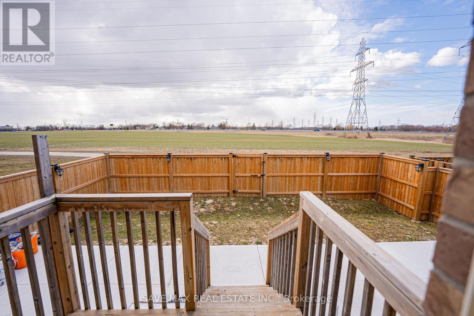 86 Sunset Way, Thorold, ON - Outdoor