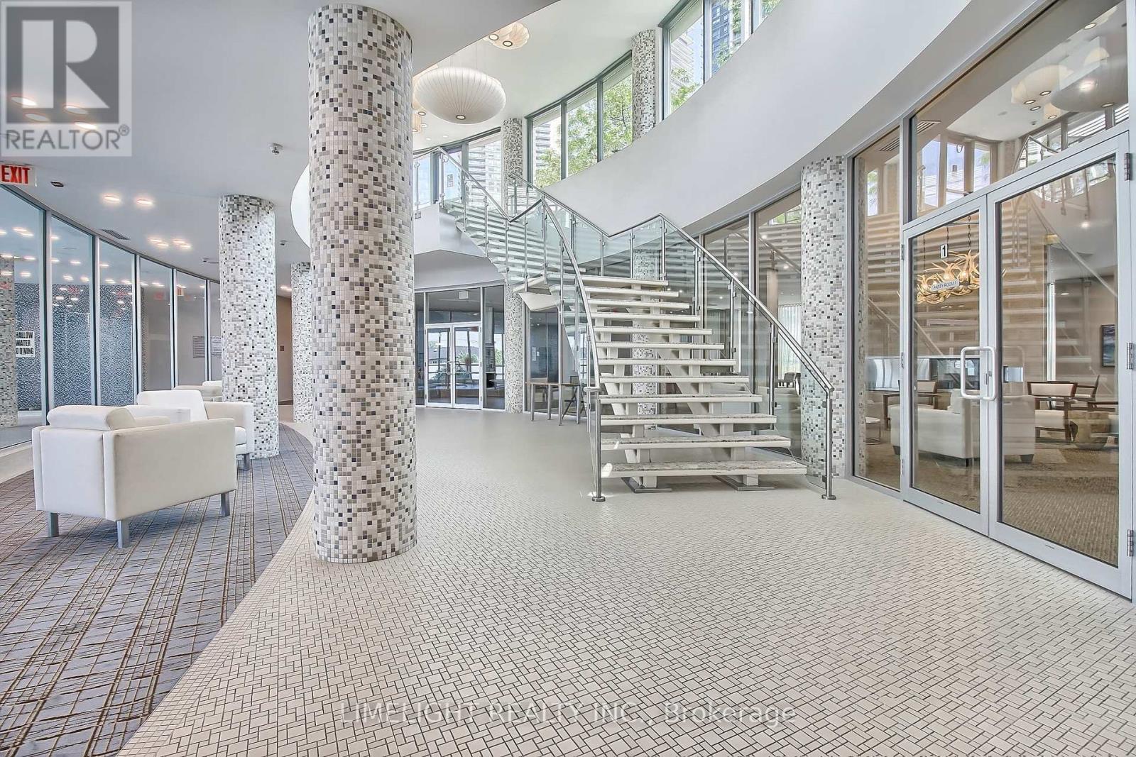 2208 - 2240 Lake Shore Boulevard W, Toronto (Mimico), ON - Photo Showing Other Room