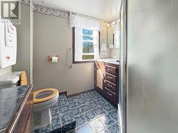 4 pc bath on 2nd Floor -