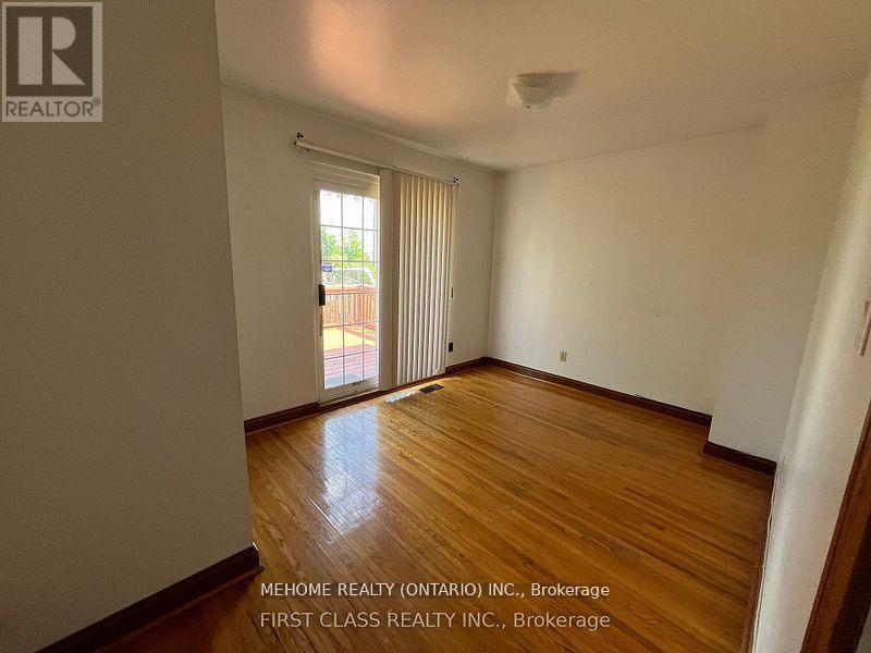 42 Earlthorpe Crescent, Toronto, ON - Indoor Photo Showing Other Room