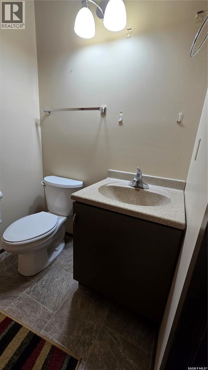 108 1St Street W, Carnduff, SK - Indoor Photo Showing Bathroom