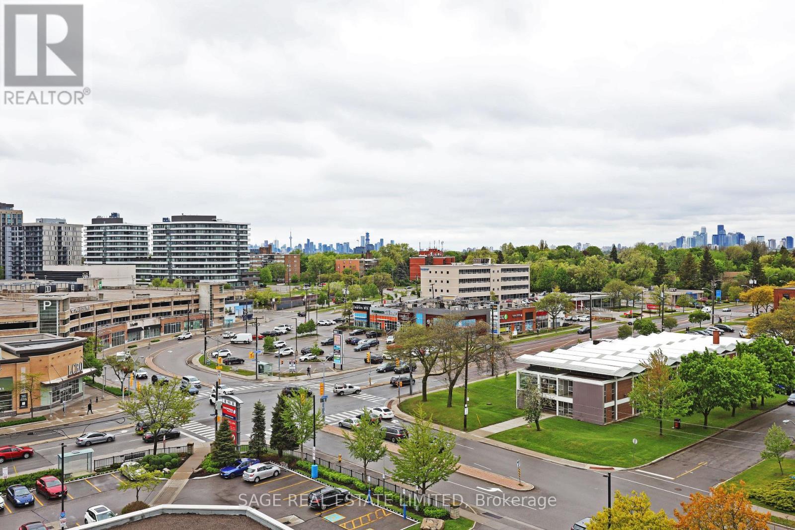 318 - 205 The Donway West Road, Toronto, ON - Outdoor With View