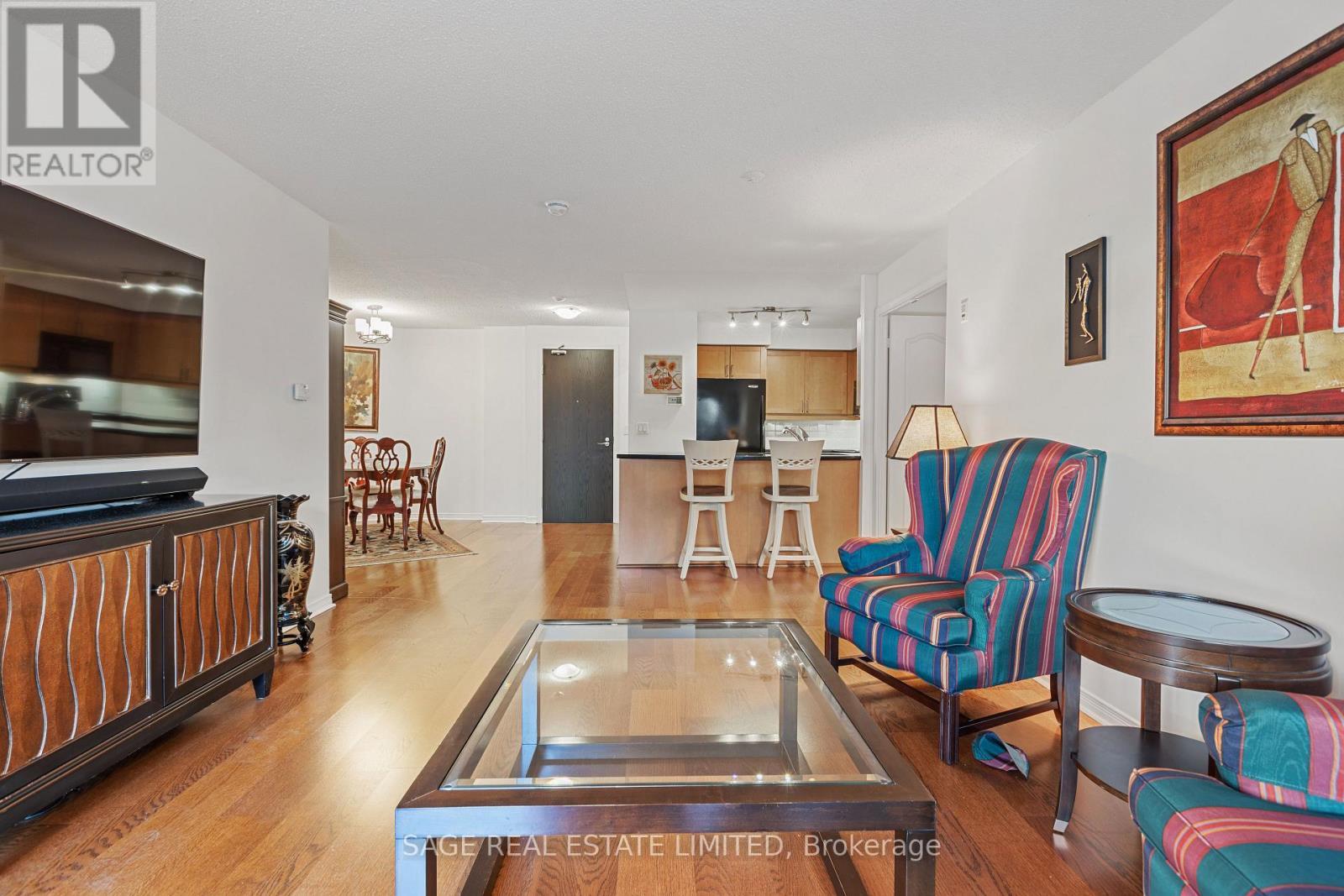 318 - 205 The Donway West Road, Toronto, ON - Indoor