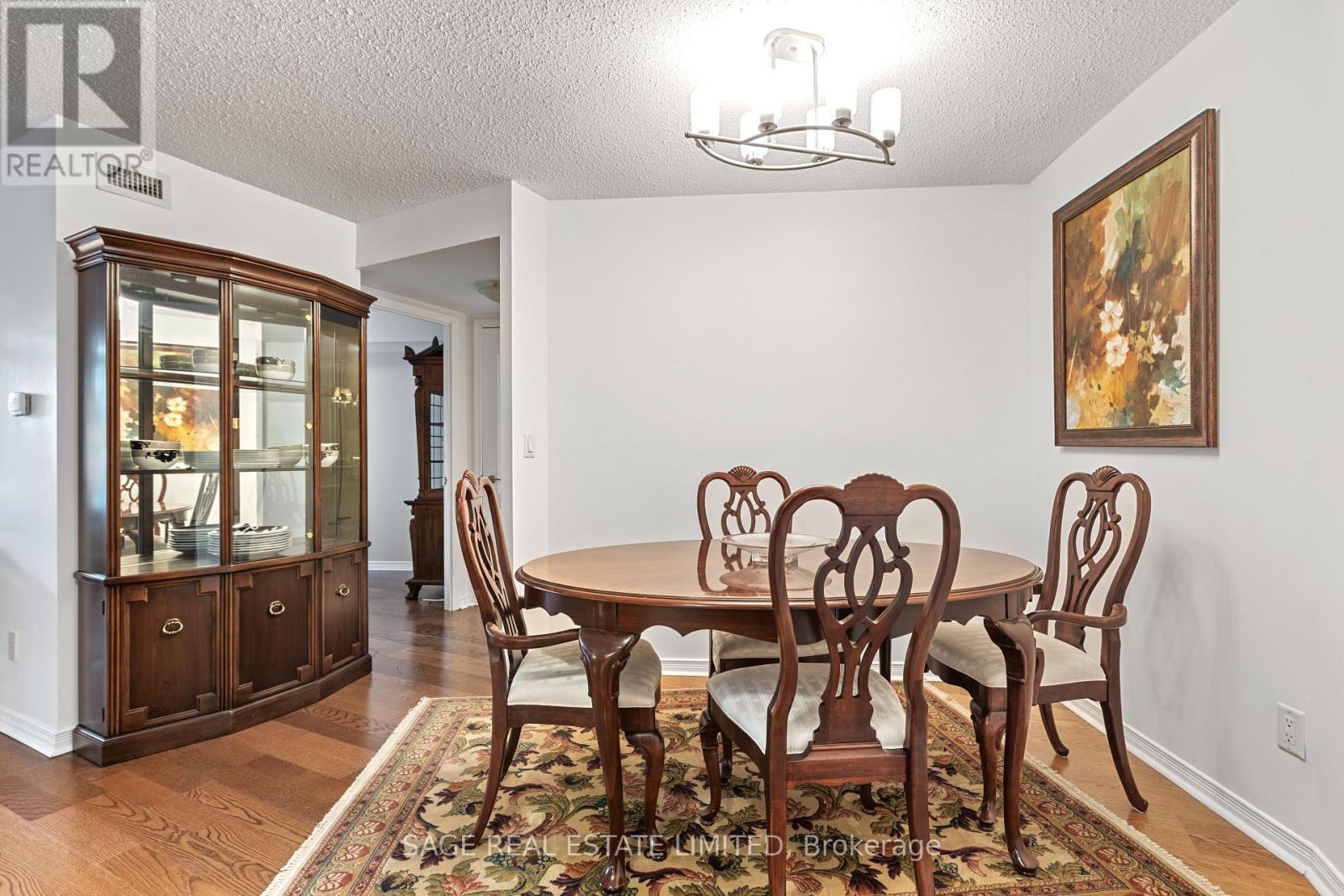 318 - 205 The Donway West Road, Toronto, ON - Indoor Photo Showing Dining Room