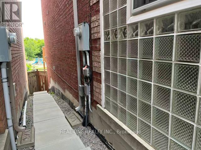 238 (Basment) Doubtfire Crescent, Markham, ON - With Exterior