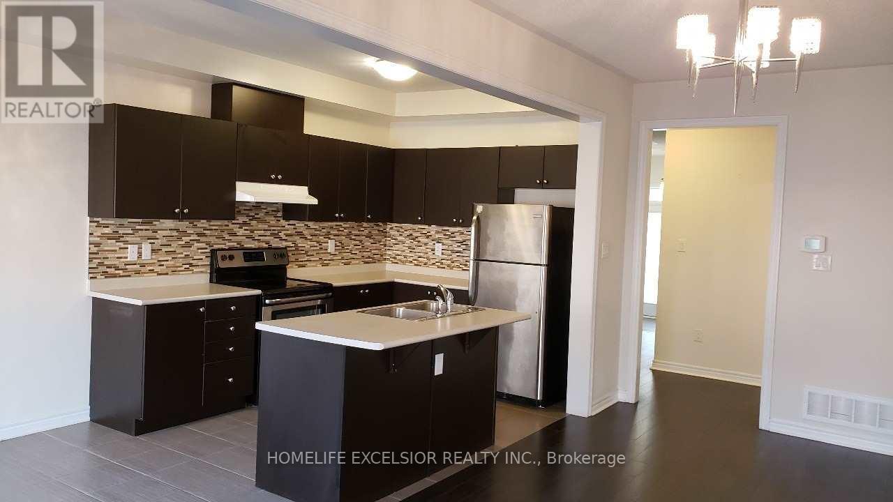 12 Black Locust Drive, Markham, ON - Indoor Photo Showing Kitchen With Double Sink
