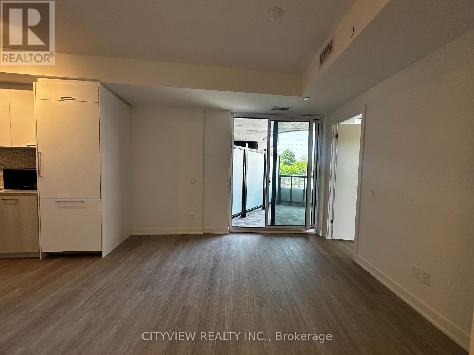 233 - 8188 Yonge Street, Vaughan, ON - Indoor Photo Showing Other Room