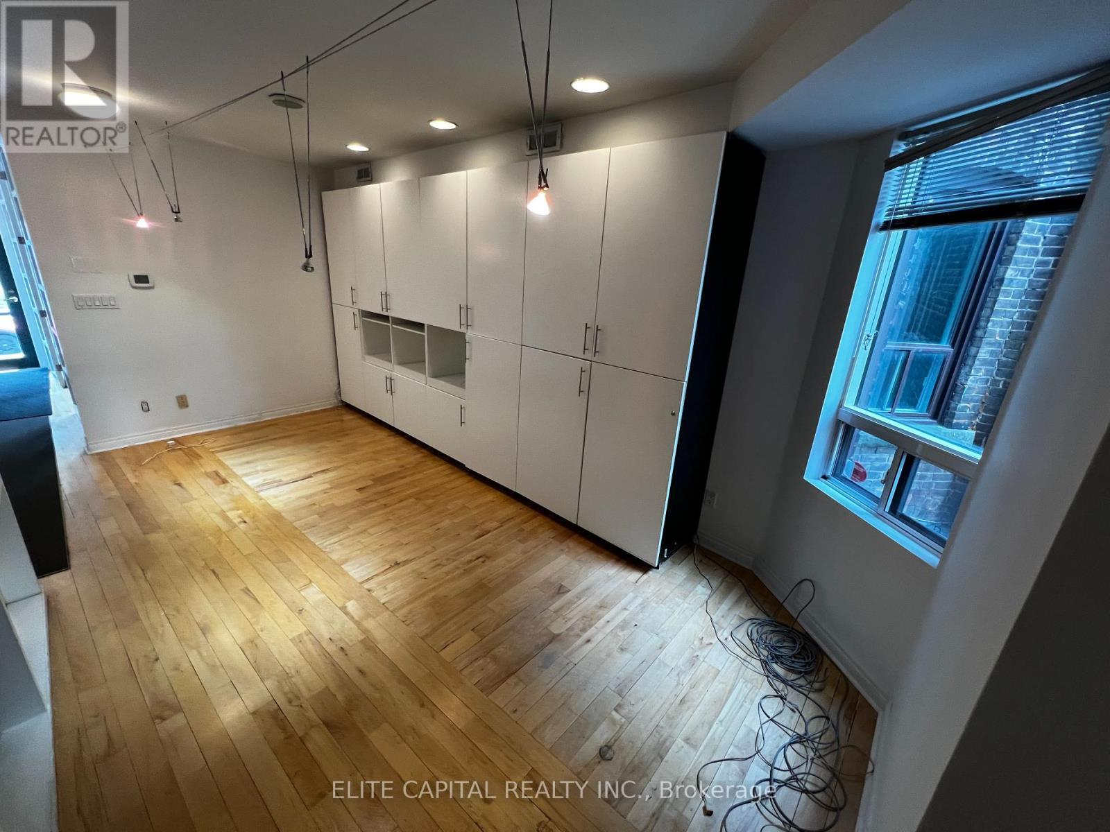 362 Dupont Street, Toronto, ON