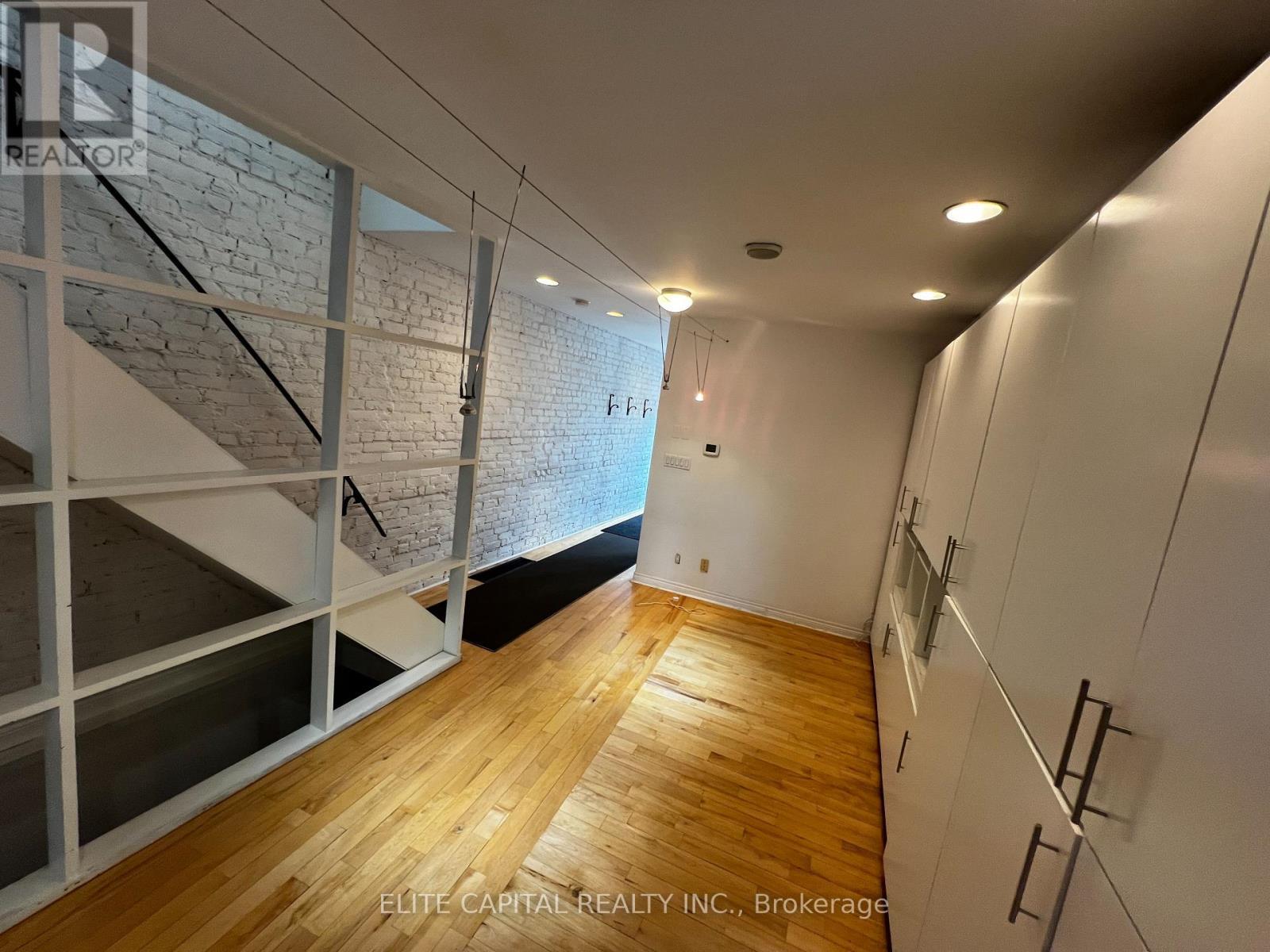 362 Dupont Street, Toronto, ON