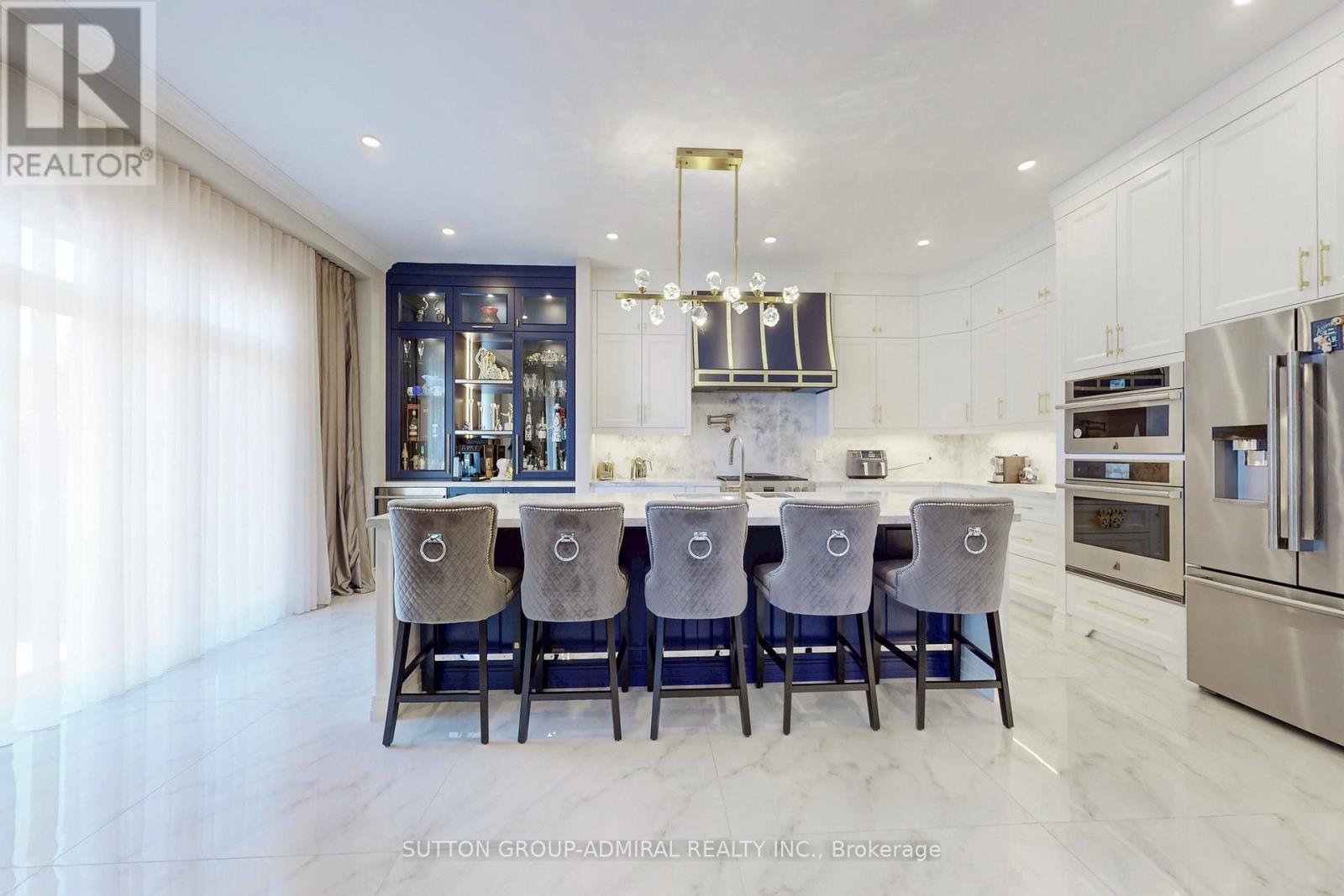 37 Cedarpoint Court, Vaughan, ON - Indoor