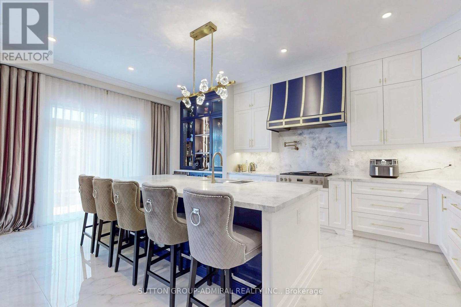 37 Cedarpoint Court, Vaughan, ON - Indoor