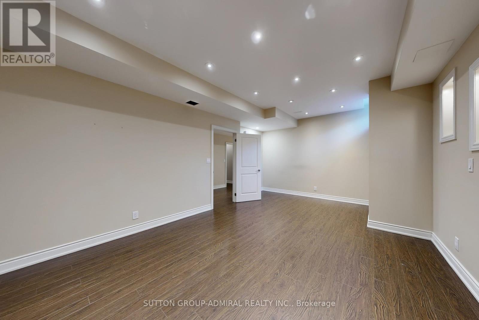 37 Cedarpoint Court, Vaughan, ON - Indoor Photo Showing Other Room