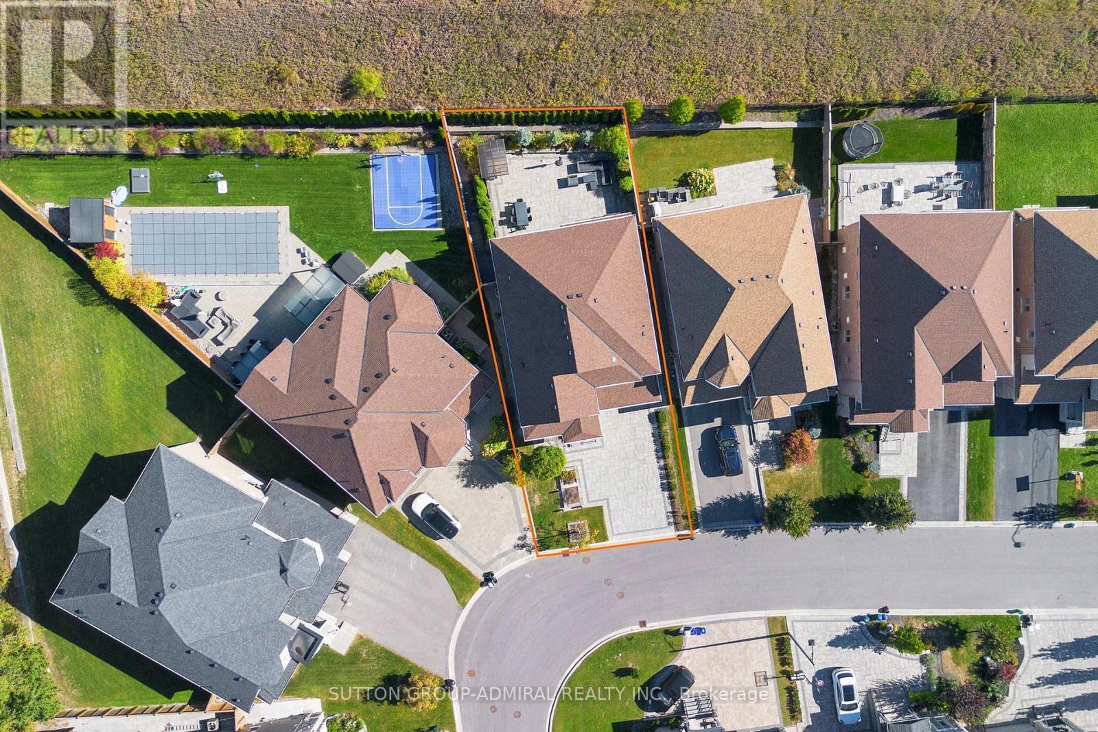 37 Cedarpoint Court, Vaughan, ON - Outdoor With View