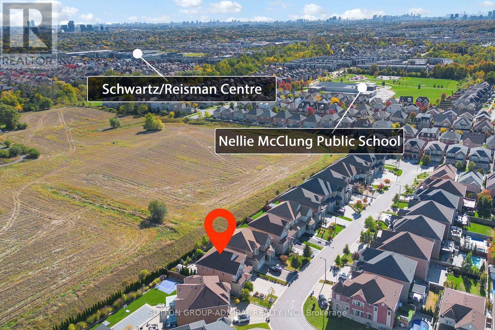 37 Cedarpoint Court, Vaughan, ON - Outdoor With View