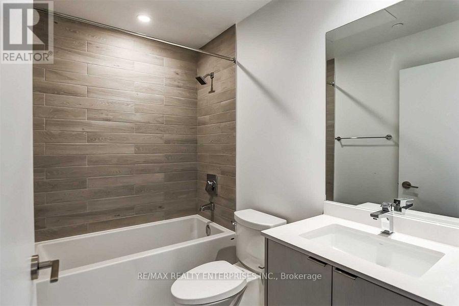 3607 - 1926 Lake Shore Boulevard W, Toronto, ON - Indoor Photo Showing Bathroom