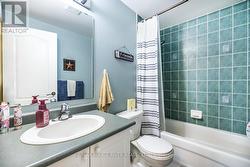 Lower Level 4 piece Washroom -