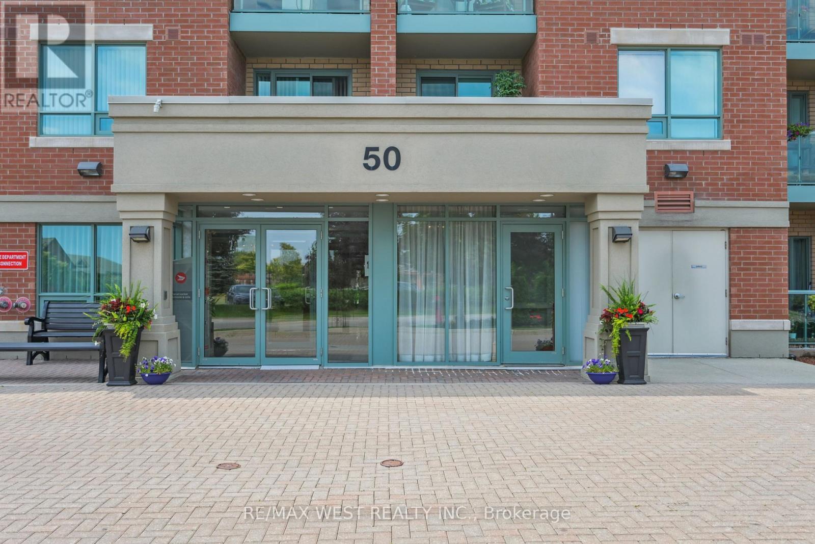 117 - 50 Via Rosedale, Brampton, ON - Outdoor With Balcony