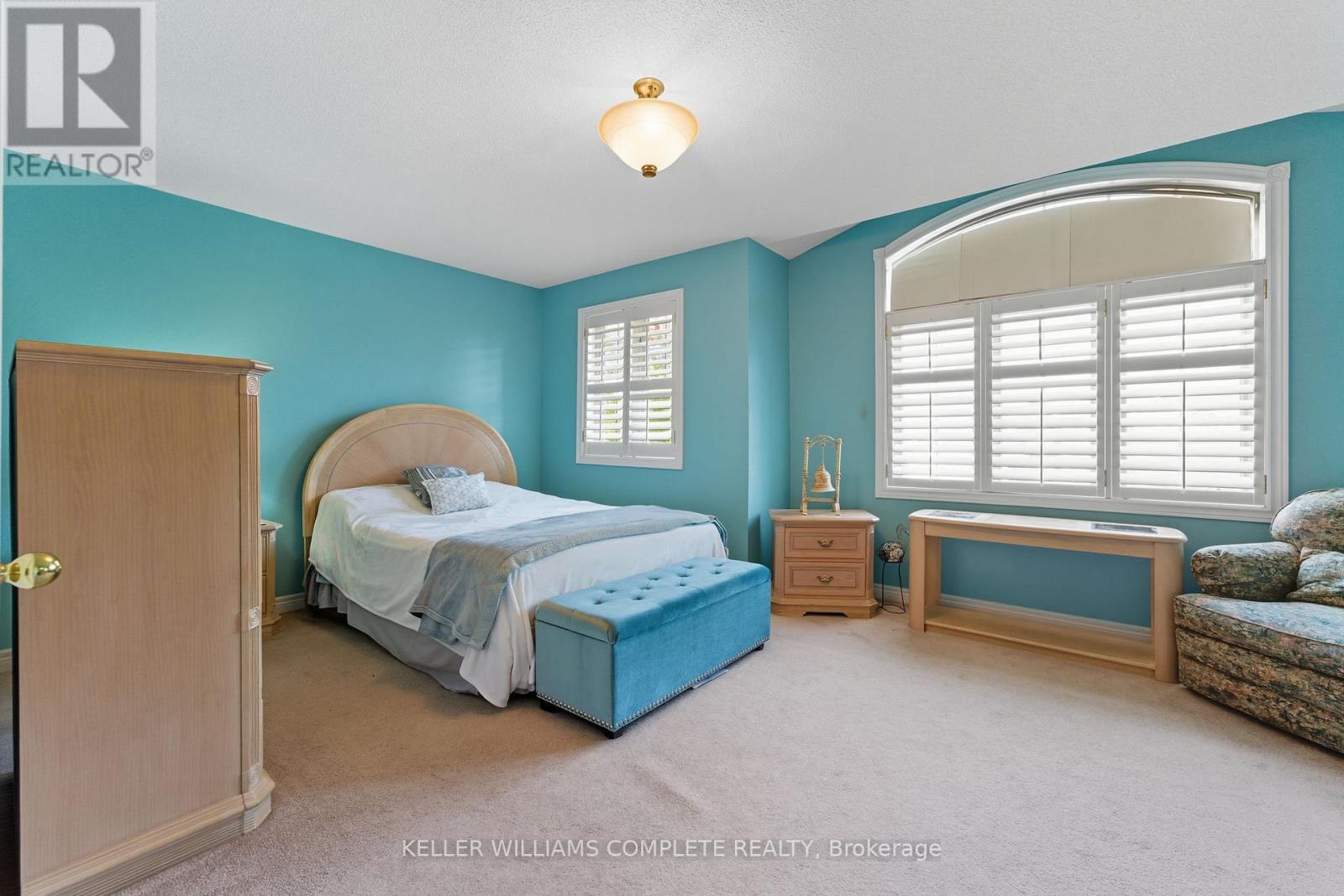 66 Suffolk Street, Hamilton, ON - Indoor Photo Showing Bedroom