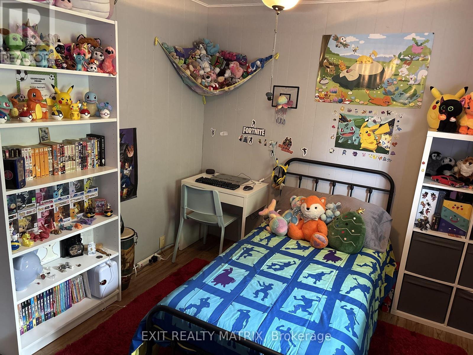 144 Bond Street, Champlain, ON - Indoor Photo Showing Bedroom