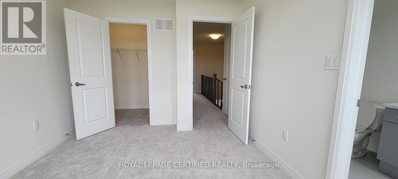 31 Cherry Hill, Barrie, ON - Indoor Photo Showing Other Room