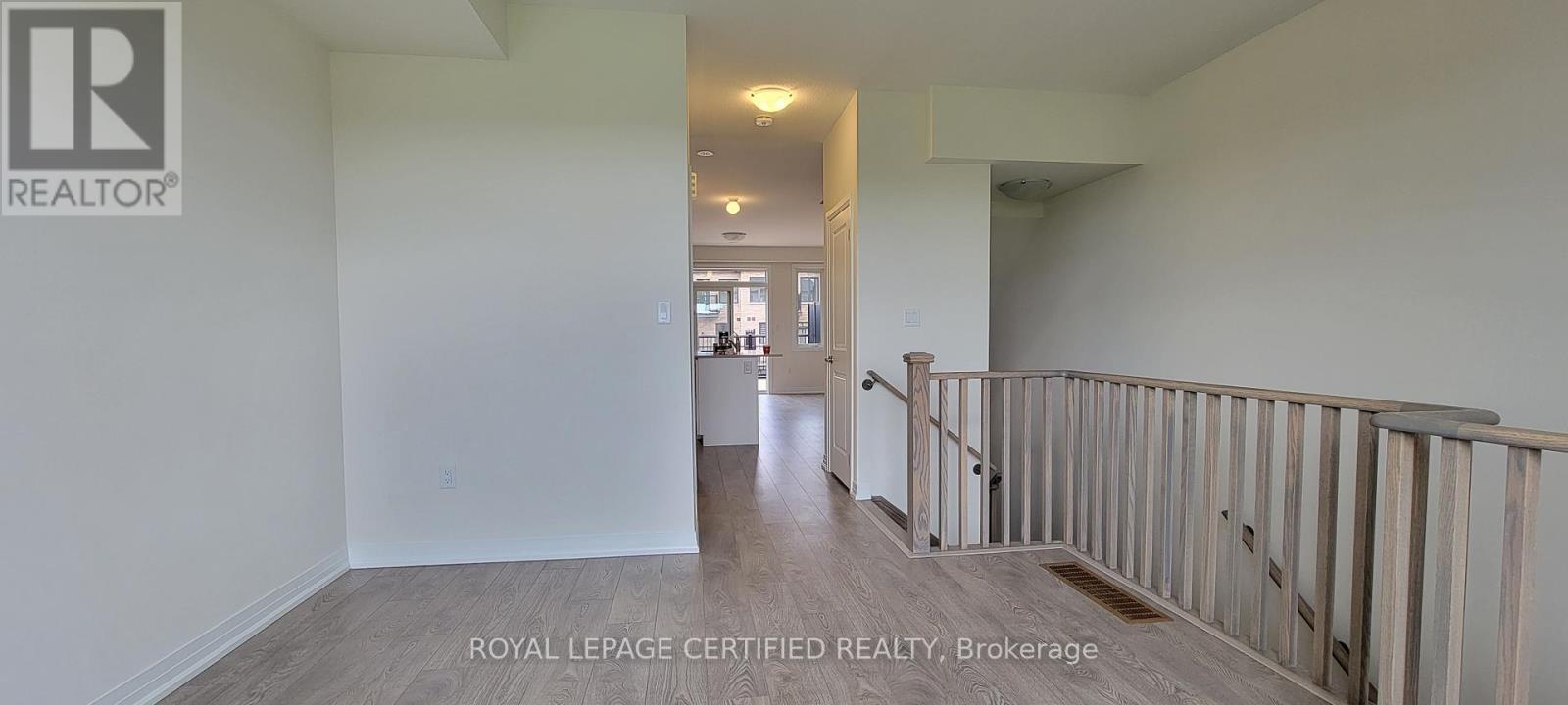 31 Cherry Hill, Barrie, ON - Indoor Photo Showing Other Room