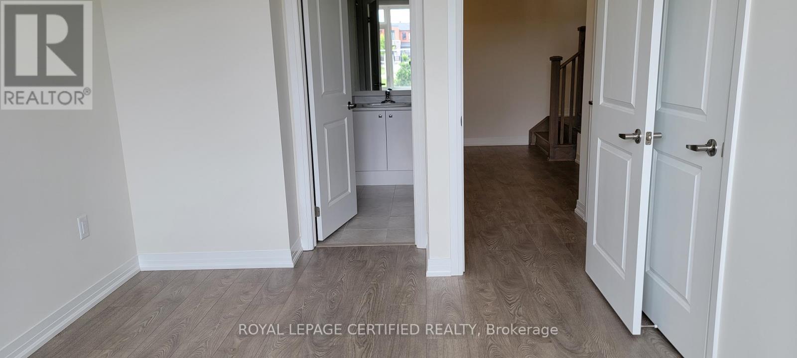 31 Cherry Hill, Barrie, ON - Indoor Photo Showing Other Room