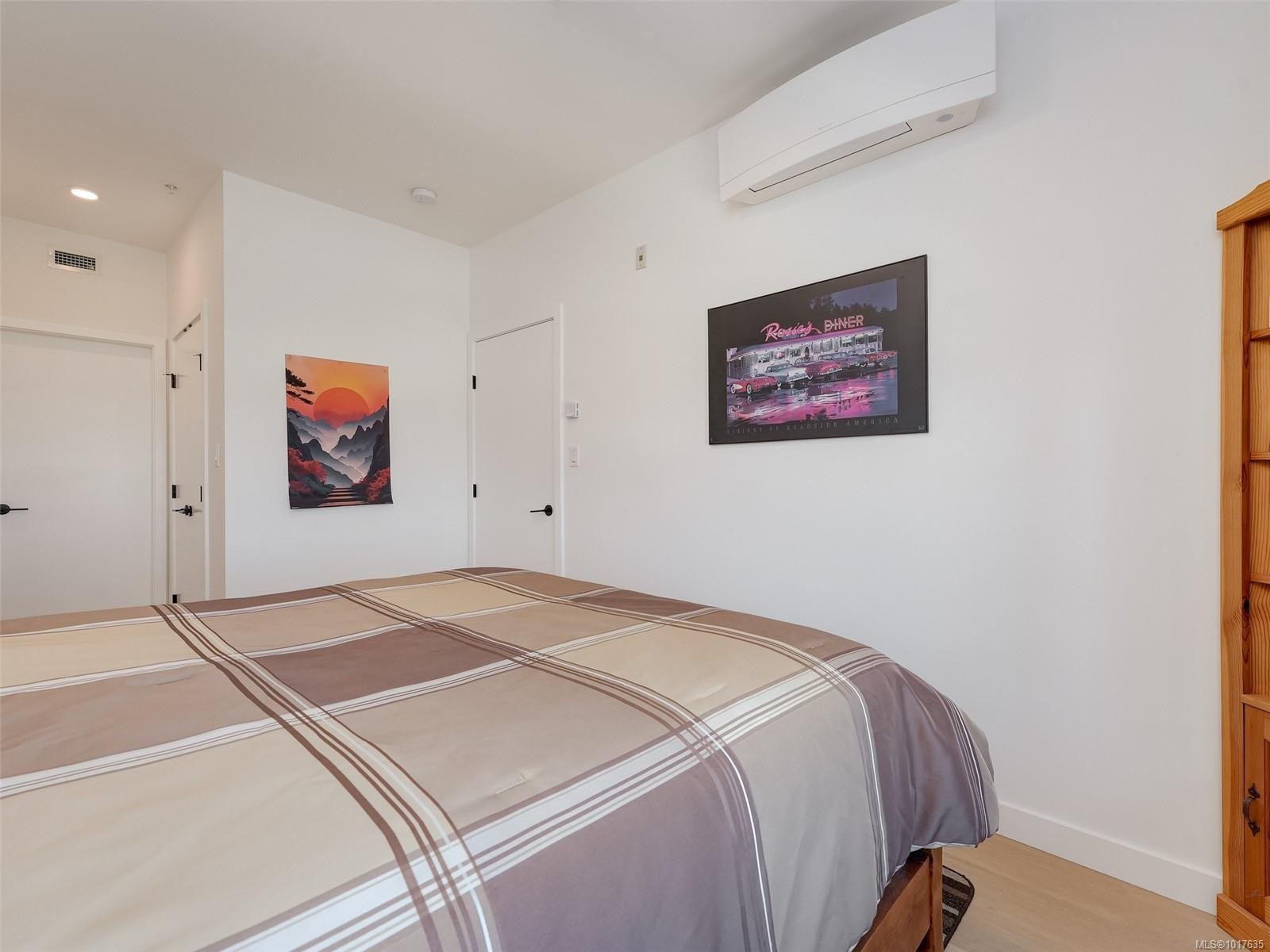 307-3564-A Ryder Hesjedal Way, Colwood, BC - Indoor