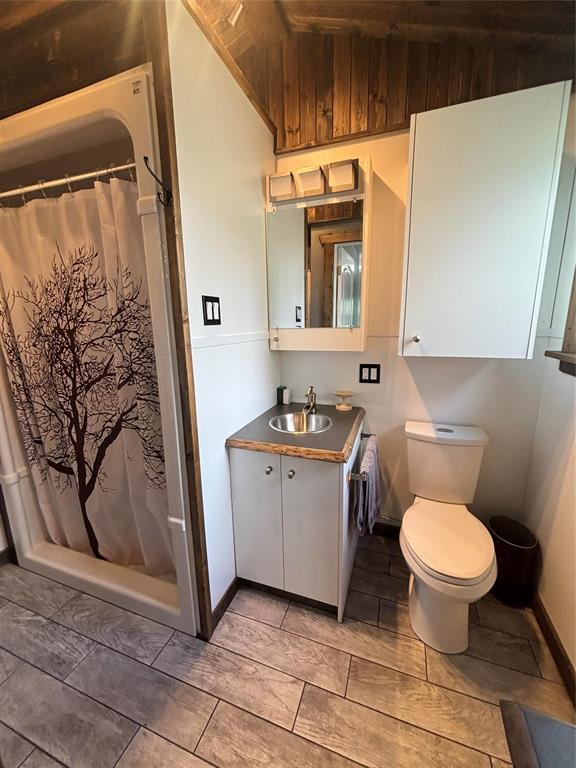 133 Russell Street, Cypress River, MB - Indoor Photo Showing Bathroom