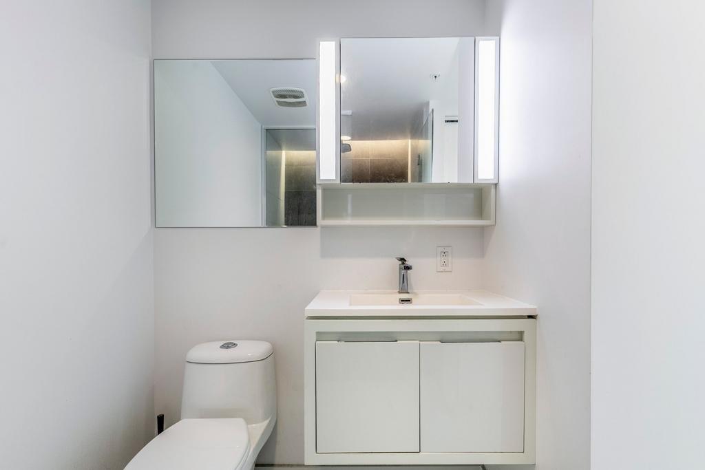 Bathroom - 2809-1288 Av. Des Canadiens-De-Montréal, Montréal (Ville-Marie), QC - Indoor Photo Showing Bathroom