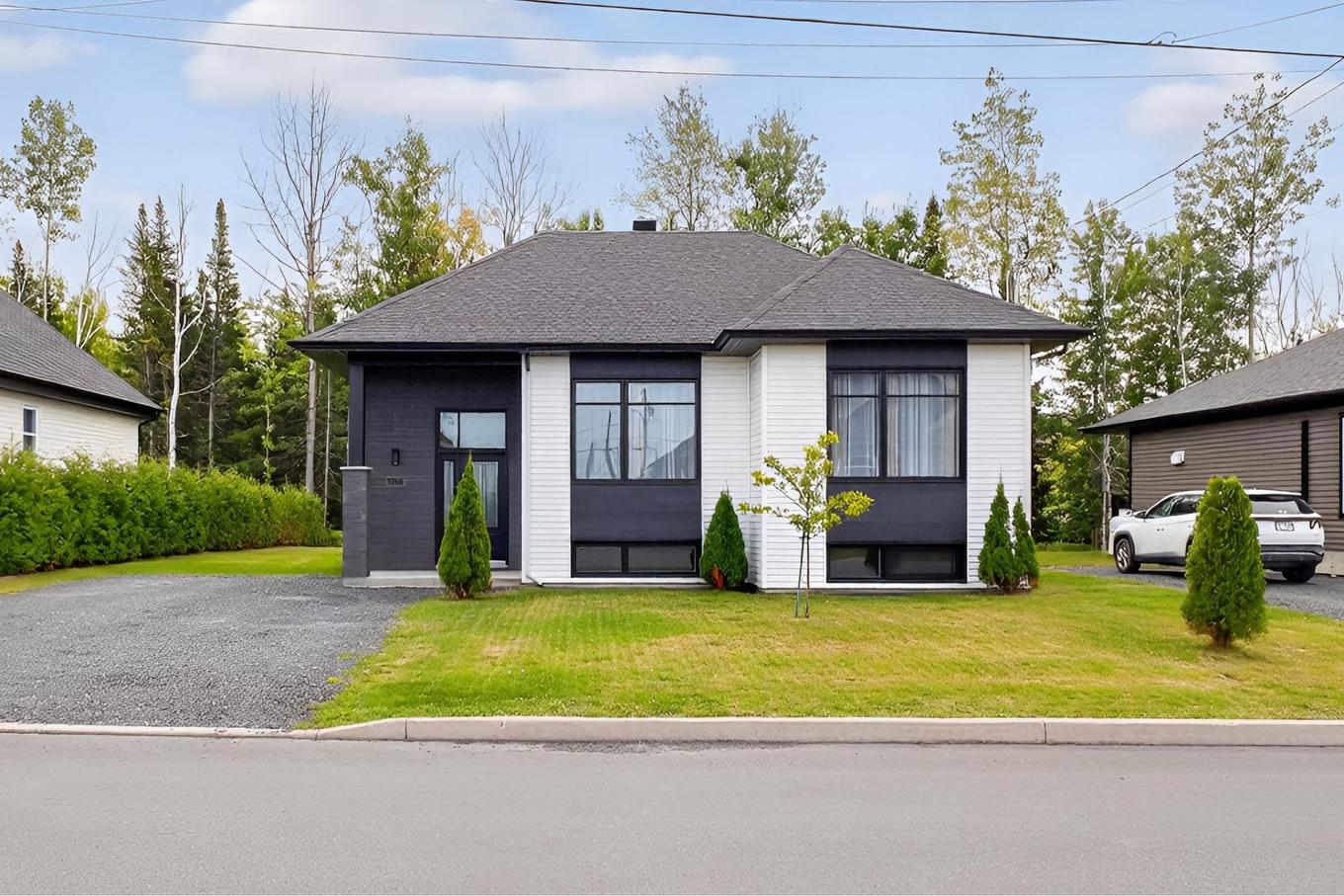 Frontage - 1588 170E Rue, Saint-Georges, QC - Outdoor With Facade