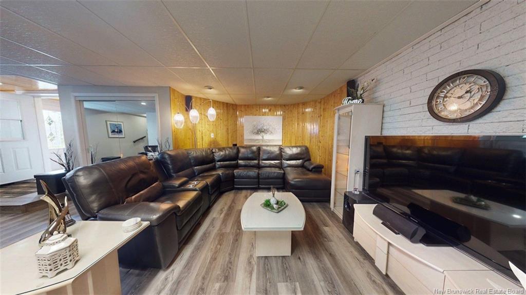 28 Des Trembles St, Edmundston, NB