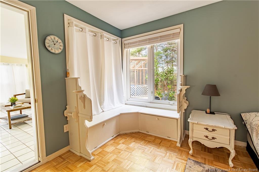 45 Tavener, Picadilly, NB