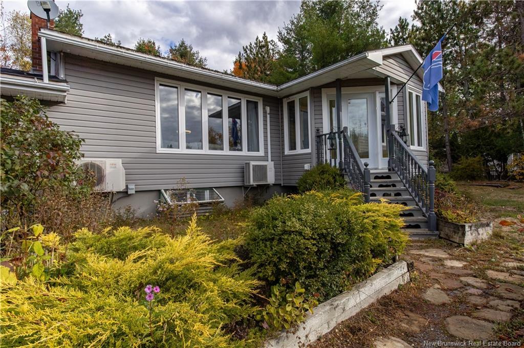 45 Tavener, Picadilly, NB