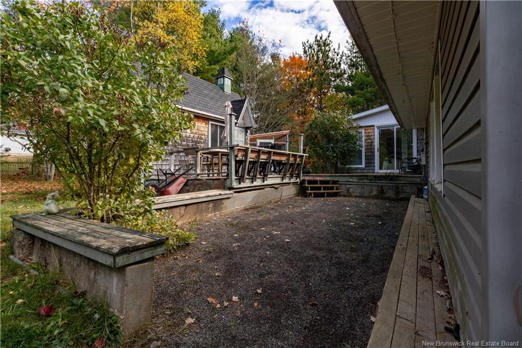 45 Tavener, Picadilly, NB