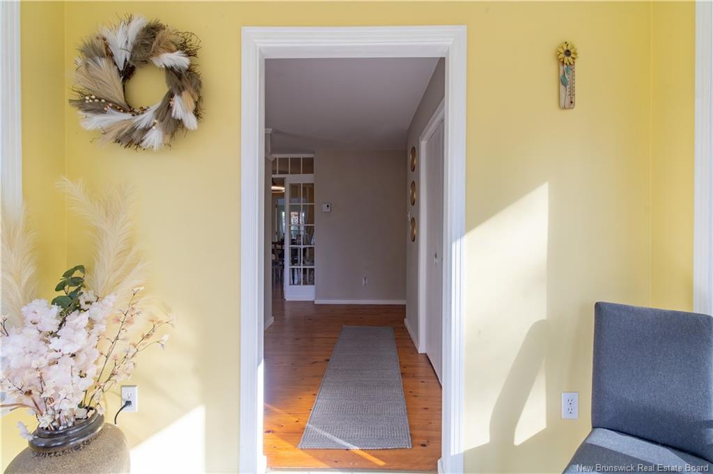 45 Tavener, Picadilly, NB