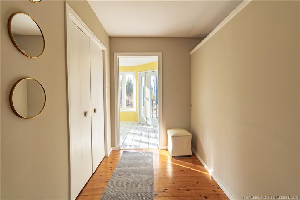 45 Tavener, Picadilly, NB