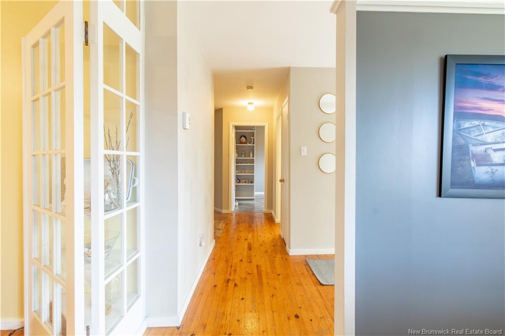 45 Tavener, Picadilly, NB